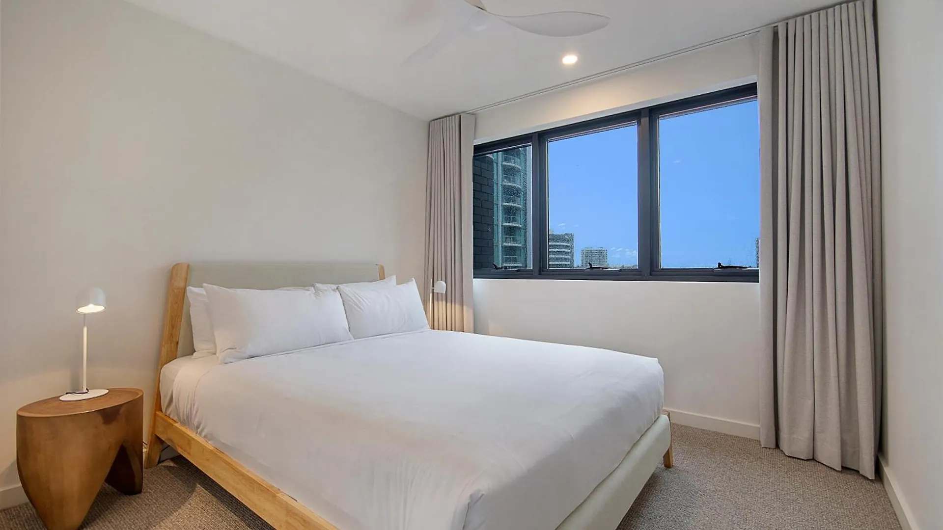 The Shores Surfers Paradise Apartments Gold Coast Australia