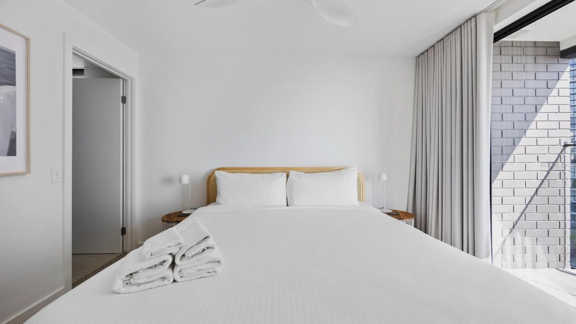 The Shores Surfers Paradise Apartments Gold Coast 0*,