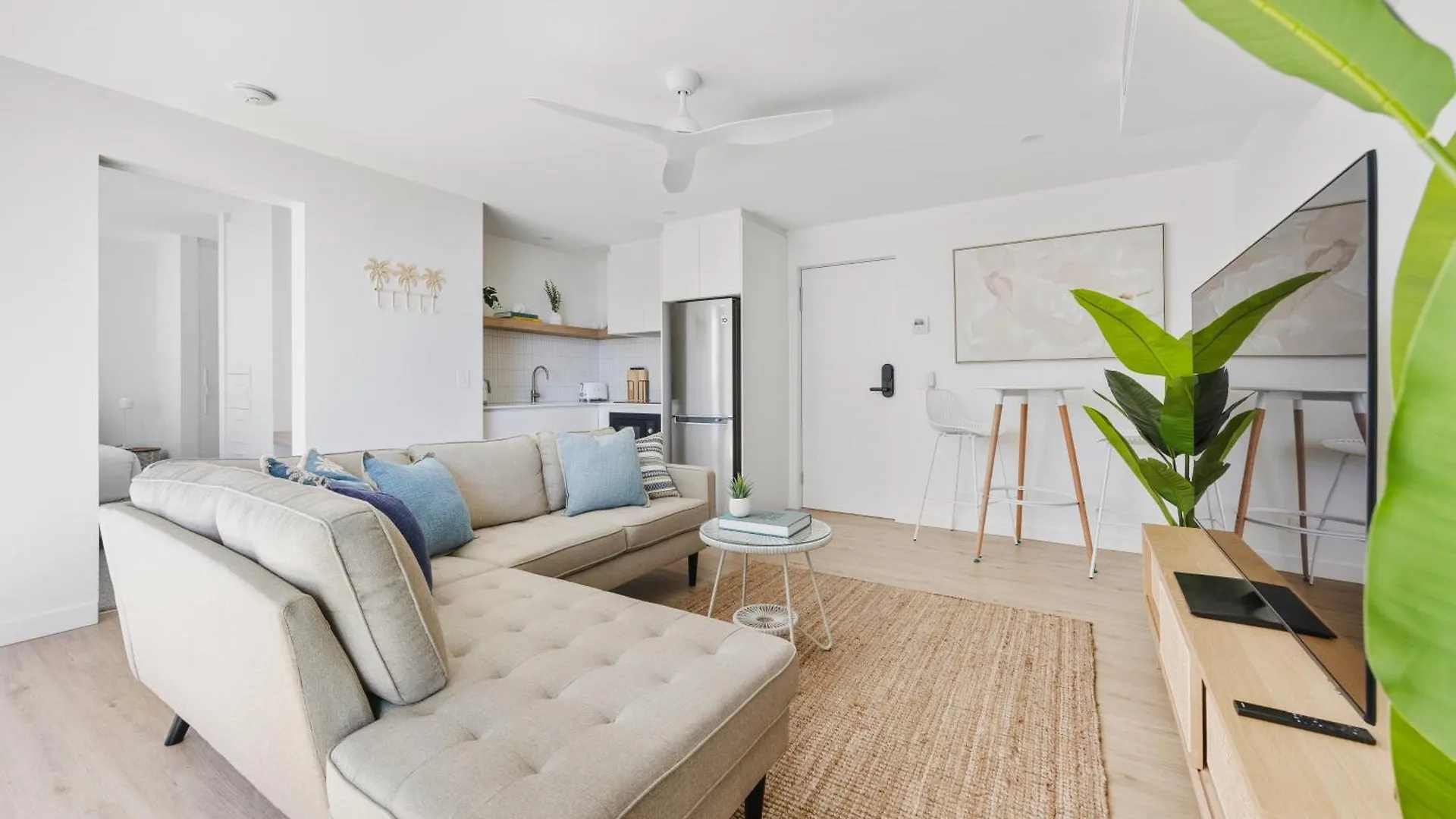 The Shores Surfers Paradise Apartments Gold Coast 0*,
