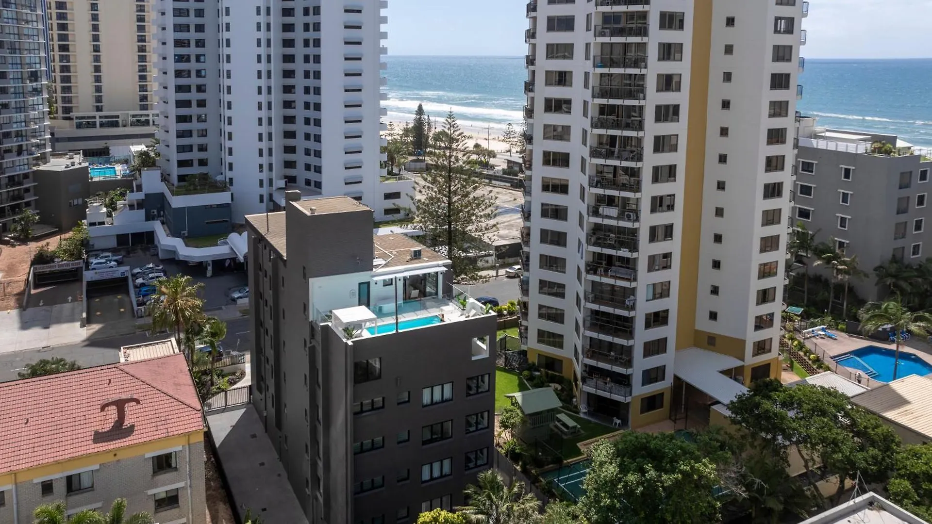 The Shores Surfers Paradise Apartments Gold Coast 0*,  Australia