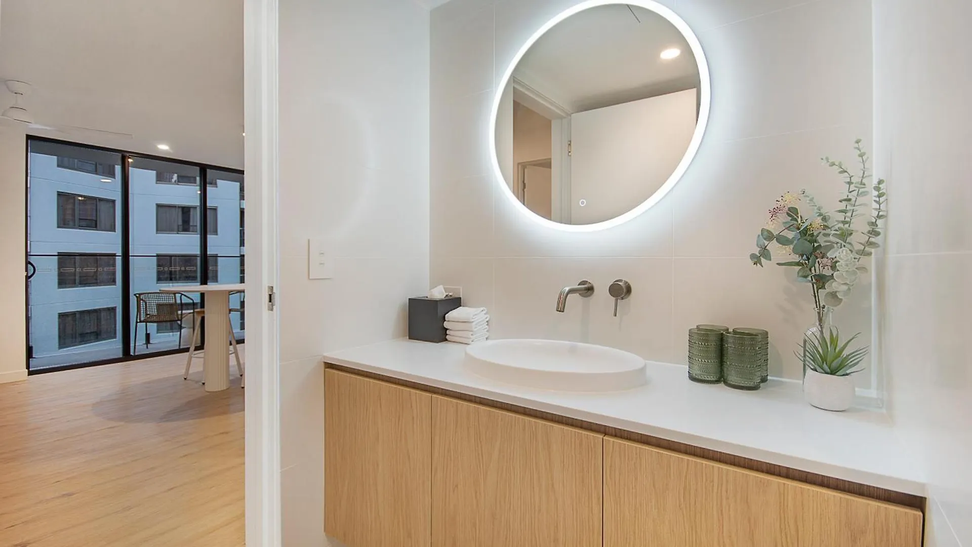 The Shores Surfers Paradise Apartments Gold Coast 0*,  Australia